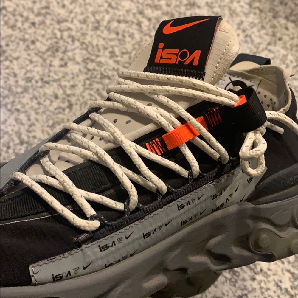 Nike - Picture 5 of 5
